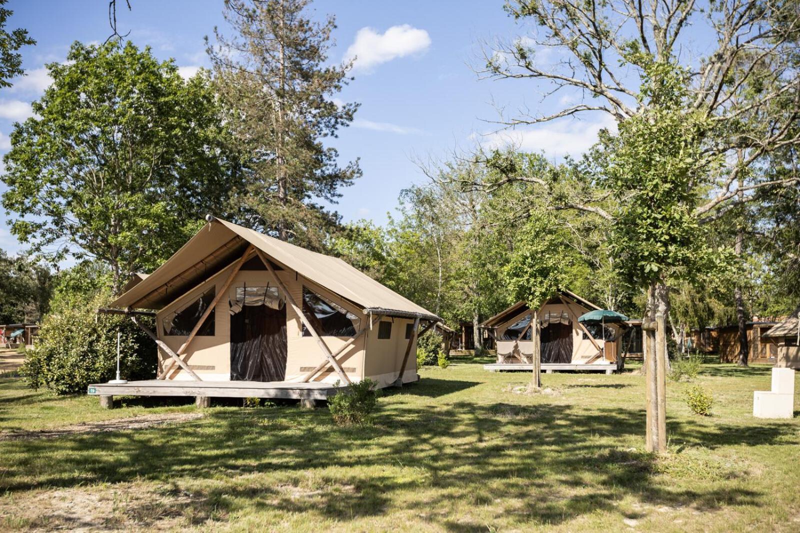 Camping Huttopia De L'uby - Gers *