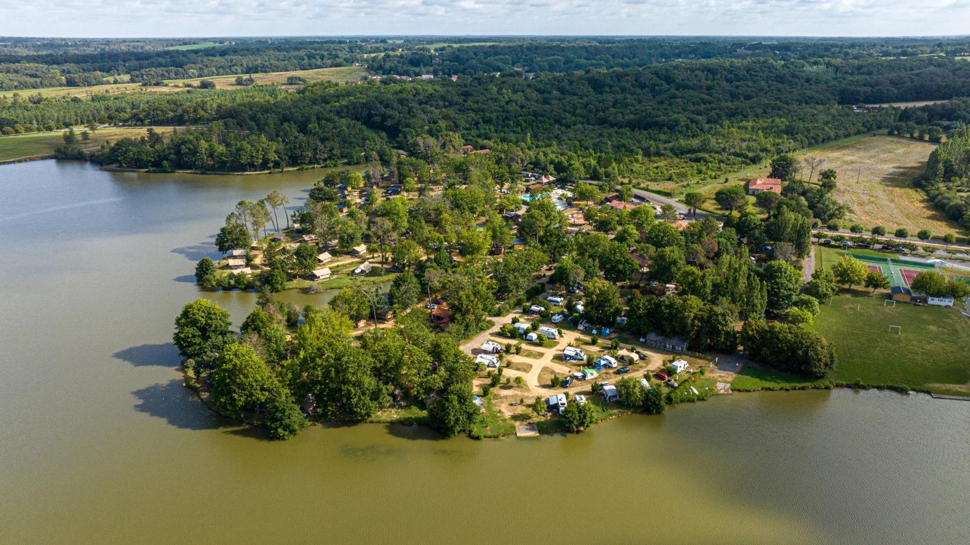 Camping Huttopia De L'uby - Gers *